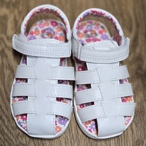 Kids White Sandals with Floral Pattern NWOT